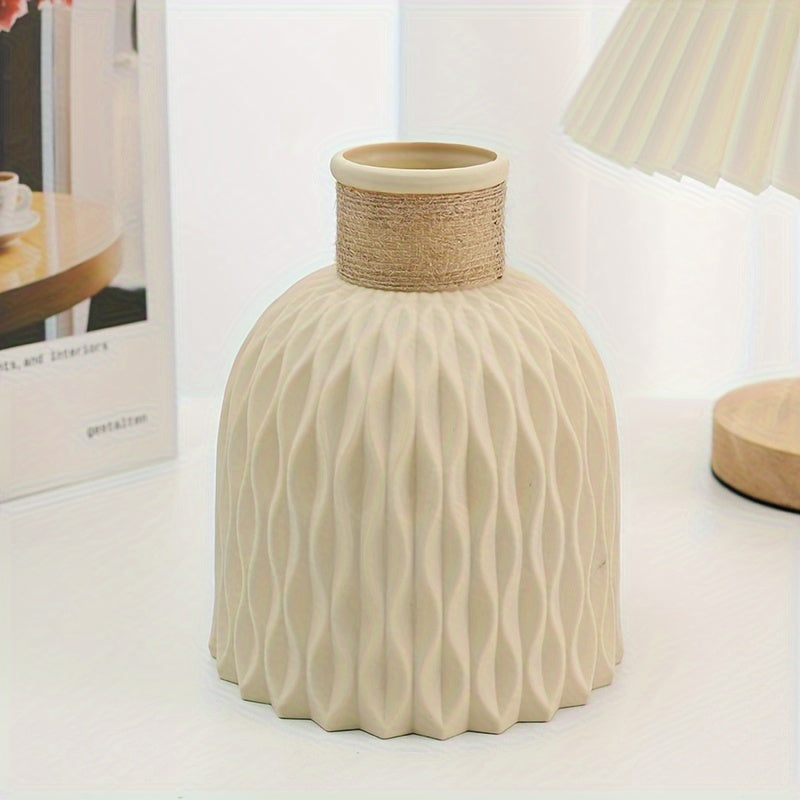 Plastic Vaas – Geometrisch Ontwerp