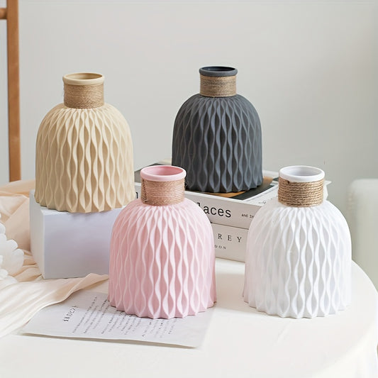 Plastic Vaas – Geometrisch Ontwerp