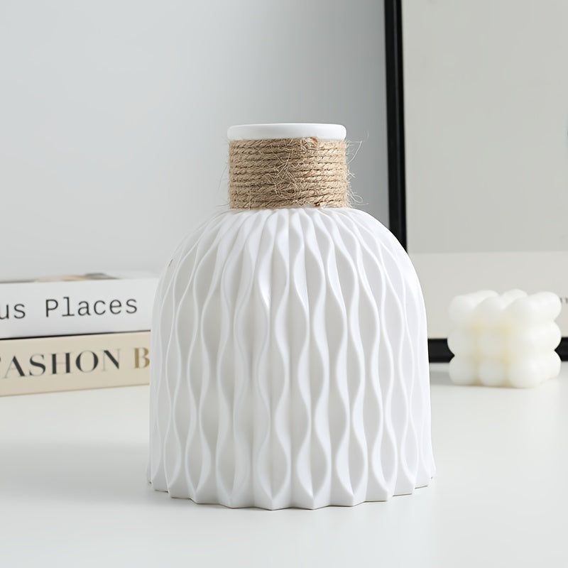Plastic Vaas – Geometrisch Ontwerp