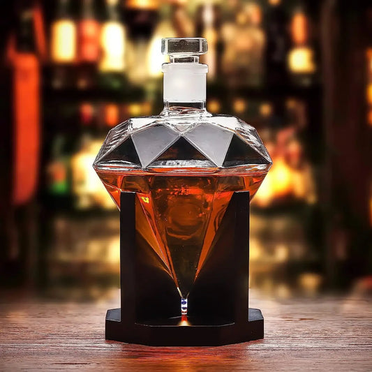 Diamant Luxe Whisky Karaf – Stijlvolle Glazen karaf met Houten Houder