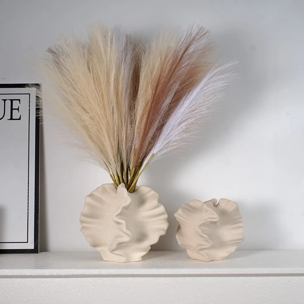 Keramische Koraalvaas – Nordic Design voor Stijlvolle Decoratie